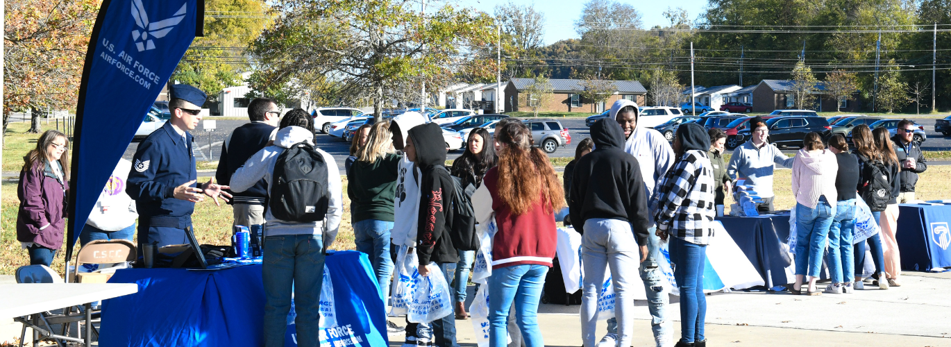 Maury County students attend the college fair at Columbia State.